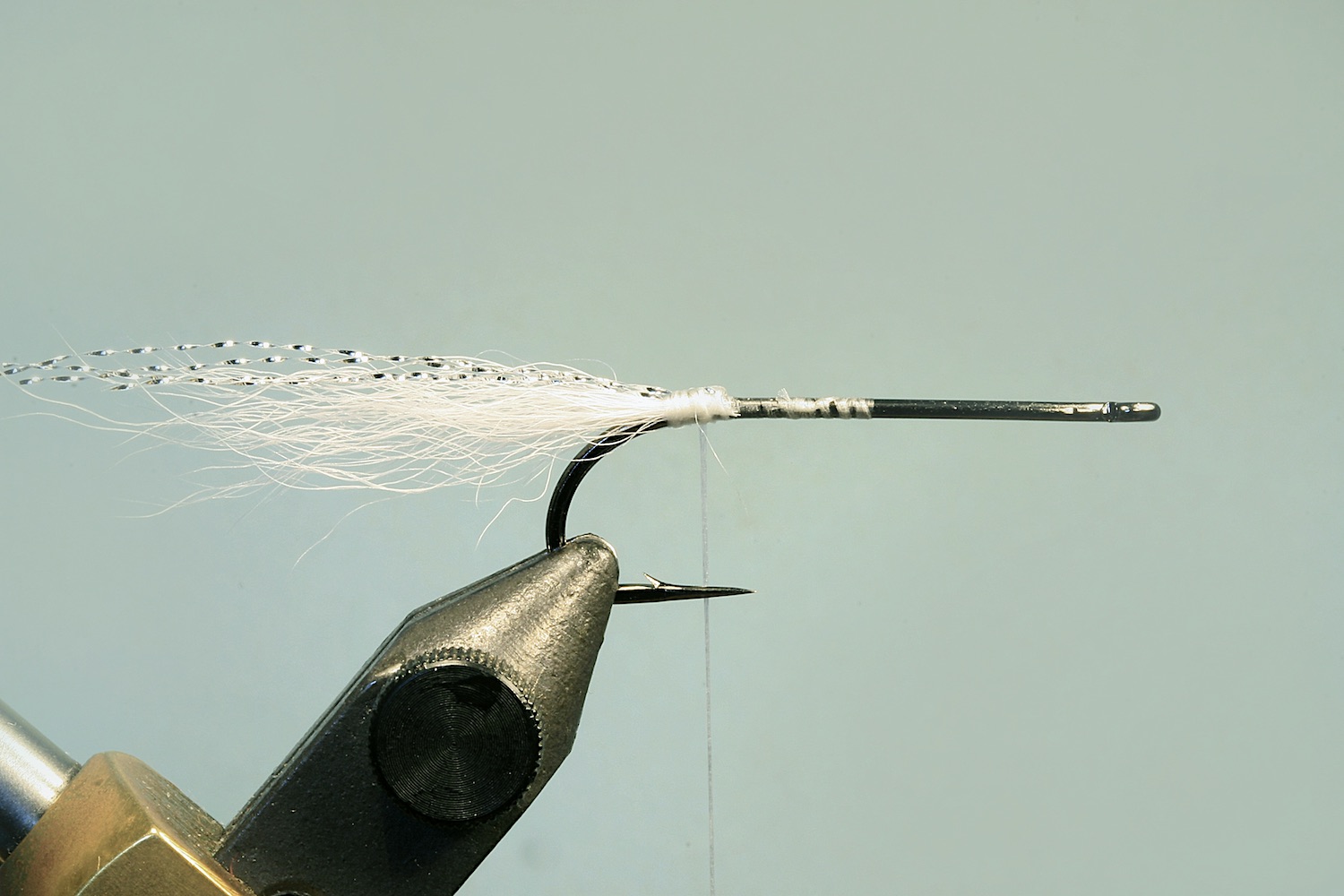gurgle pop minnow fly tying pattern step 2